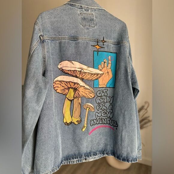 Zara Printed Denim Mens Jacket Overshirt Mashrooms NWT Large Measurements - Picture 4 of 4